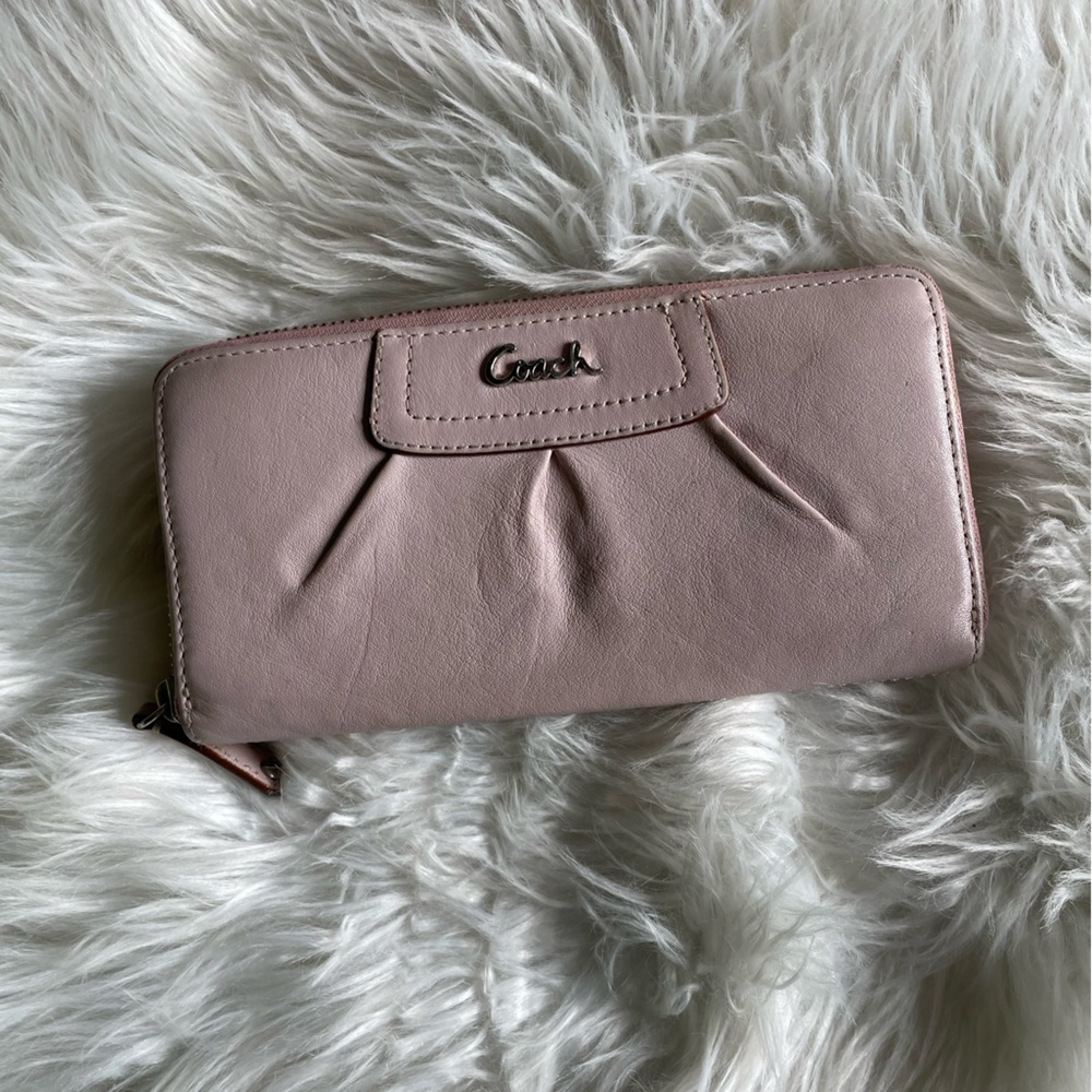 Coach Ashley zip around wallet